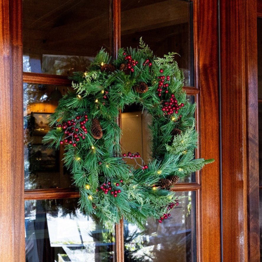 Plymouth battery-operated wreath — Celestial At Home